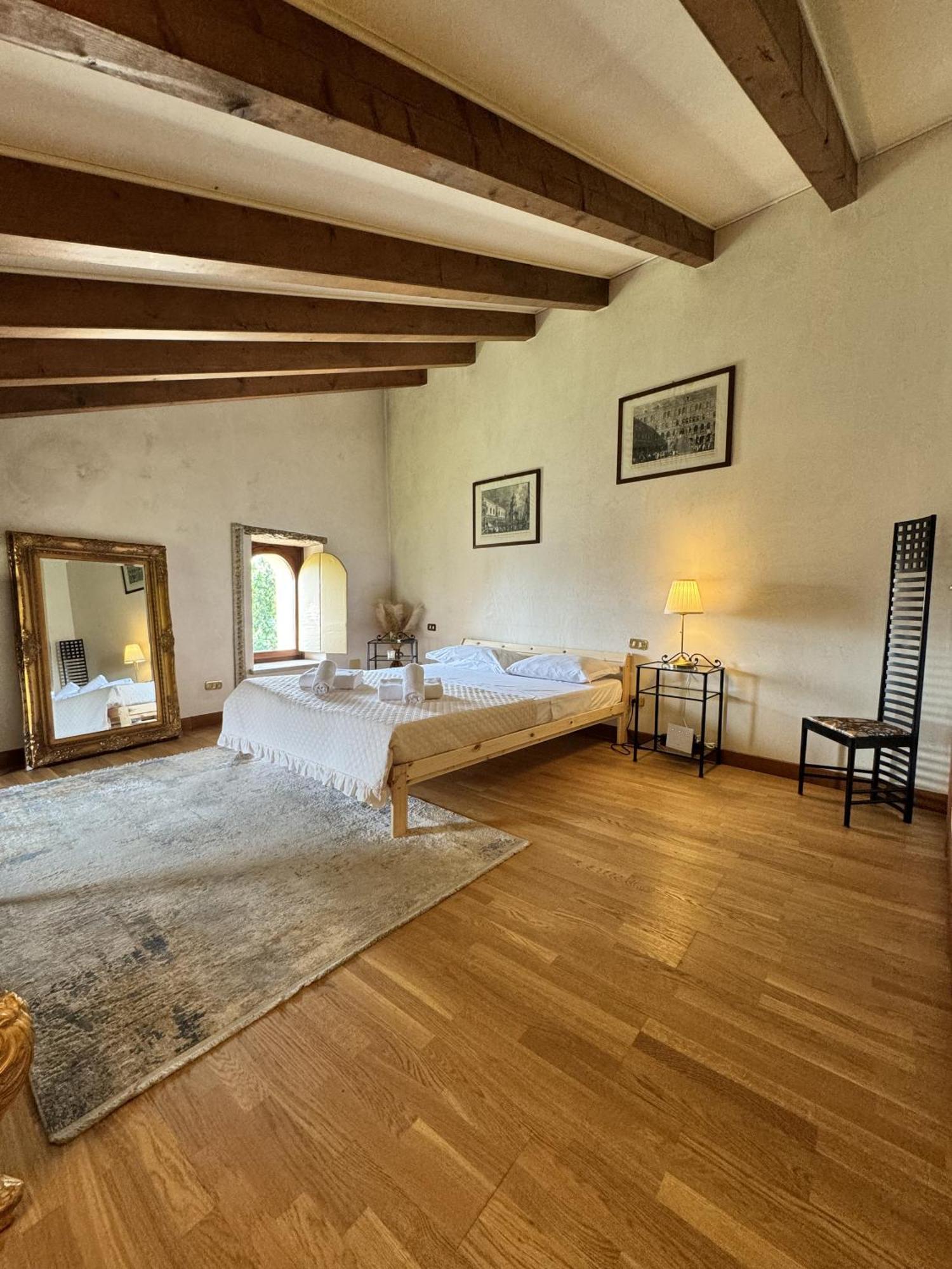 Aurelia Maison Verona Luaran gambar